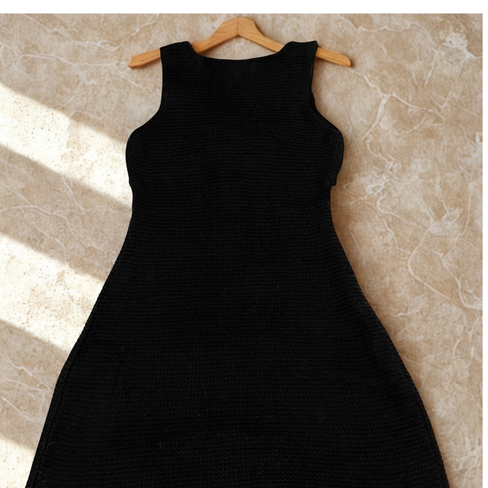 Madden NYC Juniors’ Cut-Out Ring Detail Crochet Dress – Size L